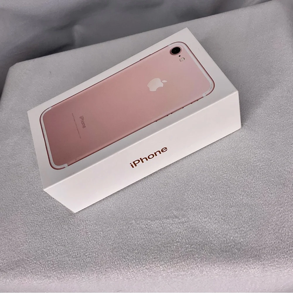 Apple iPhone 7 Rose Gold 128 GB Empty Box Only